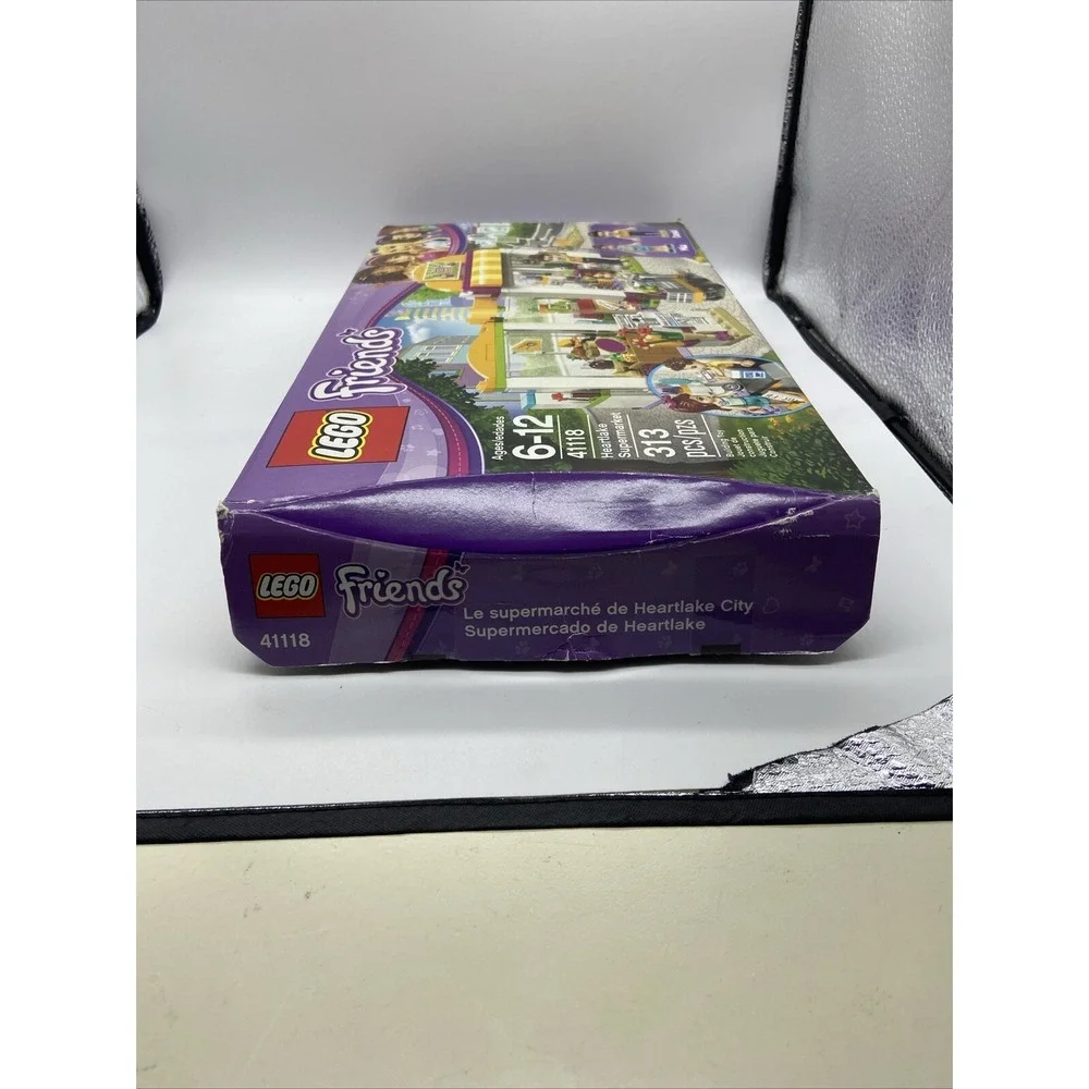 Lego friends heartlake